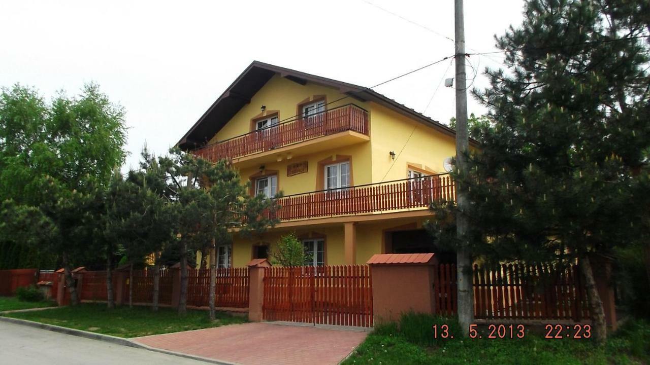 B & B Leliwa Tarnow Exterior photo